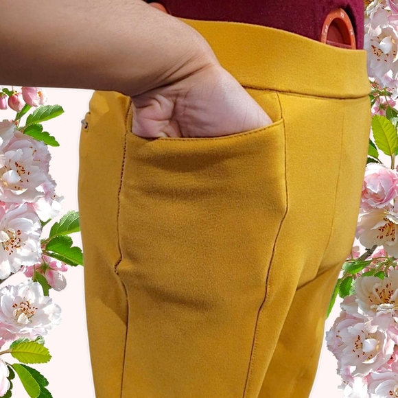 💛 4/$20 | Yellow Slacks - Picture 3 of 9